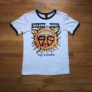 🍩 3/25!! Forever 21 Sublime Graphic T-Shirt
